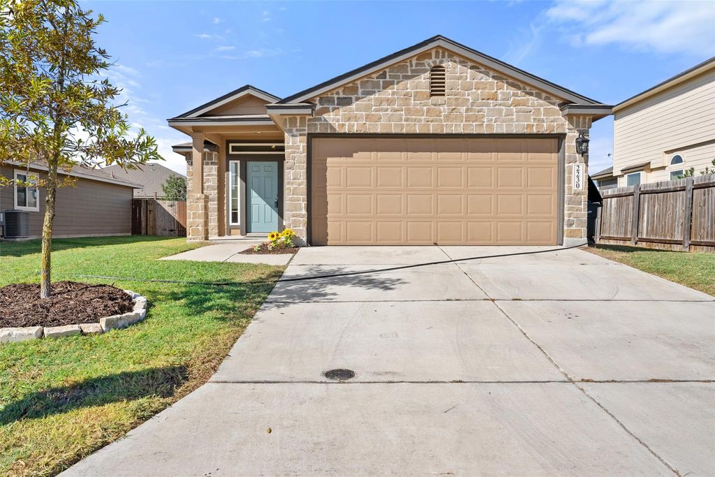2230 Olive Hill DR, New Braunfels, TX 78130