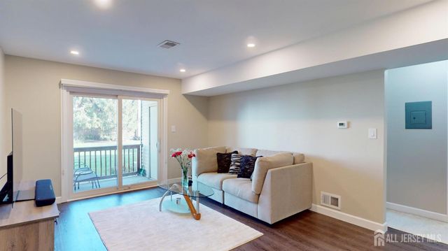 3807 Birchwood Court, North Brunswick, NJ 08902