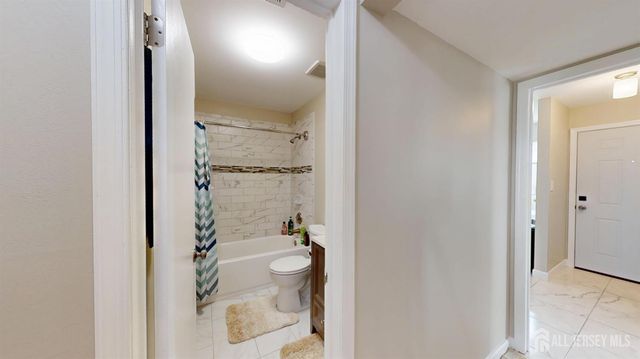 3807 Birchwood Court, North Brunswick, NJ 08902