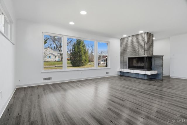 6101 Capri Drive, Cincinnati, OH 45224