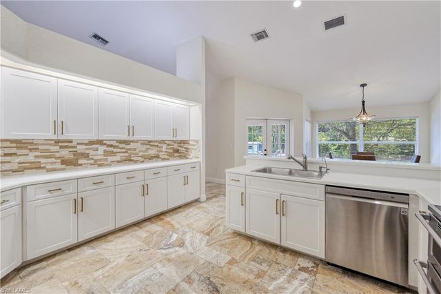 4701 Lone Pine CT, Fort Myers, FL 33905