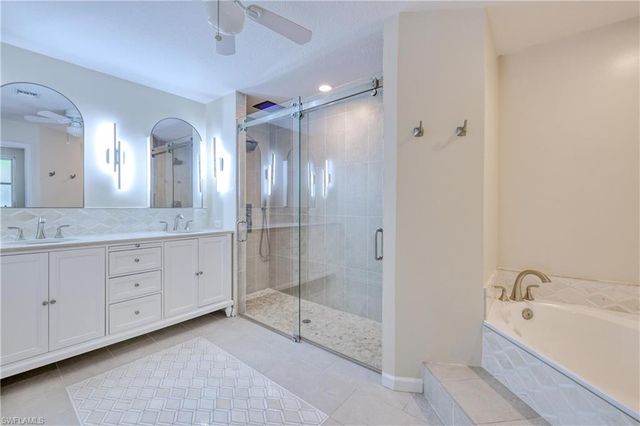 4701 Lone Pine CT, Fort Myers, FL 33905