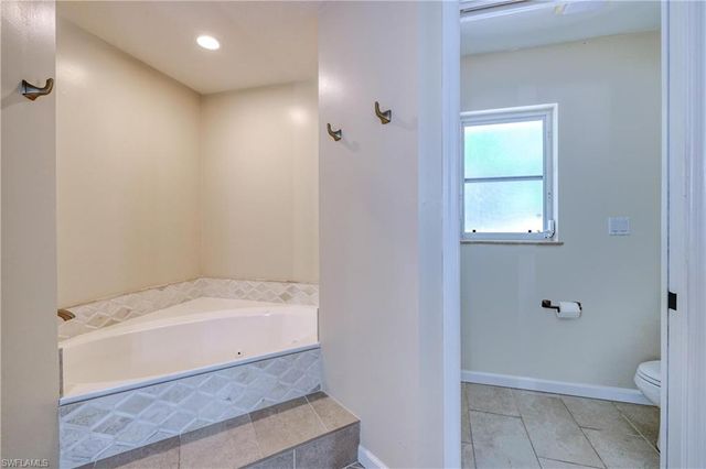 4701 Lone Pine CT, Fort Myers, FL 33905