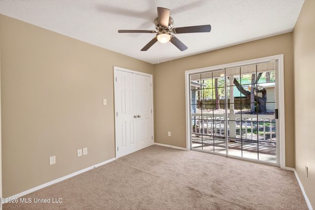 2000 Deer Street, Ocean Springs, MS 39564