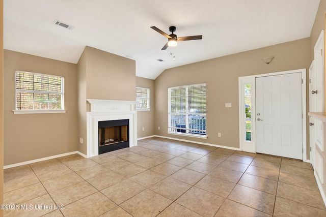 2000 Deer Street, Ocean Springs, MS 39564