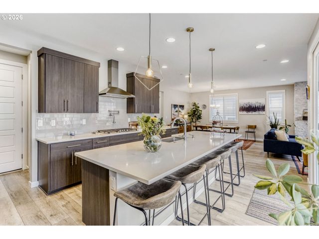 9736 Sw 173RD Ave, Beaverton, OR 97007