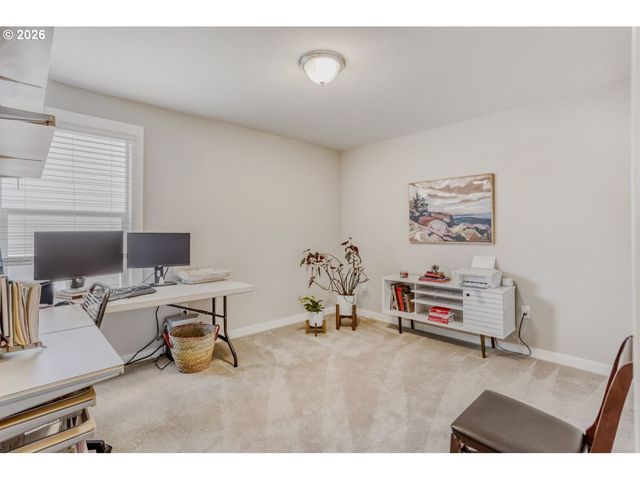 9736 Sw 173RD Ave, Beaverton, OR 97007