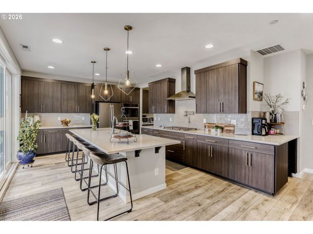 9736 Sw 173RD Ave, Beaverton, OR 97007