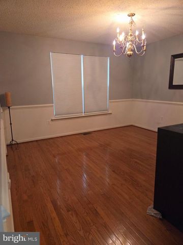 14610 HONEYSUCKLE, Issue, MD 20645