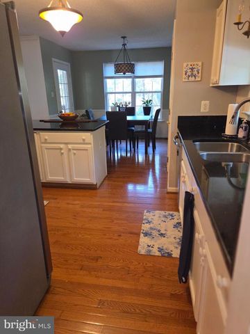 14610 HONEYSUCKLE, Issue, MD 20645