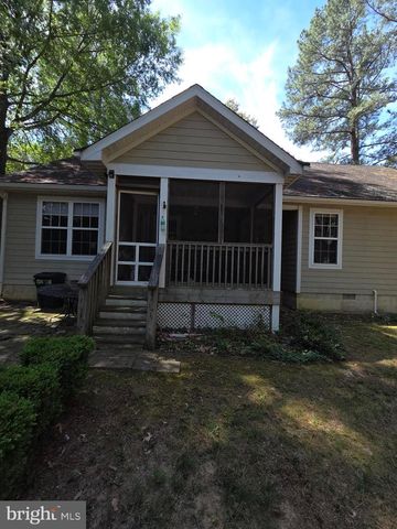 14610 HONEYSUCKLE, Issue, MD 20645