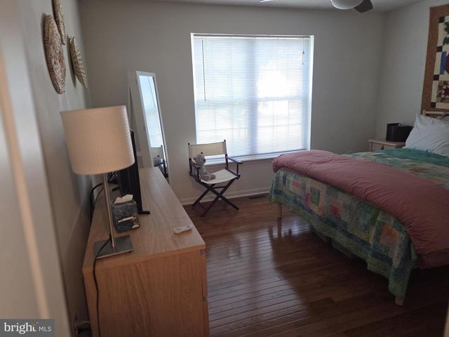 14610 HONEYSUCKLE, Issue, MD 20645
