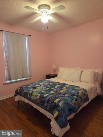 14610 HONEYSUCKLE, Issue, MD 20645