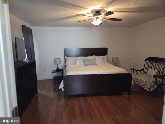 14610 HONEYSUCKLE, Issue, MD 20645