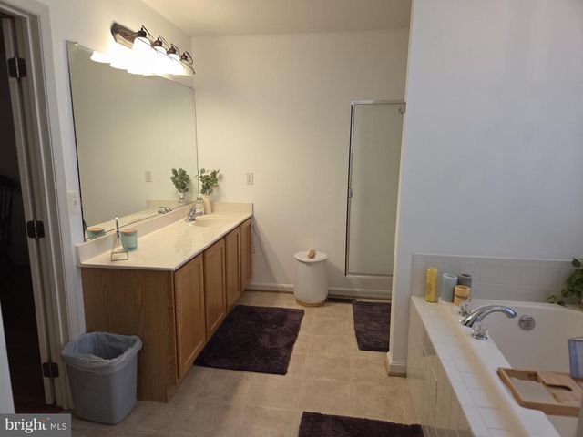 14610 HONEYSUCKLE, Issue, MD 20645