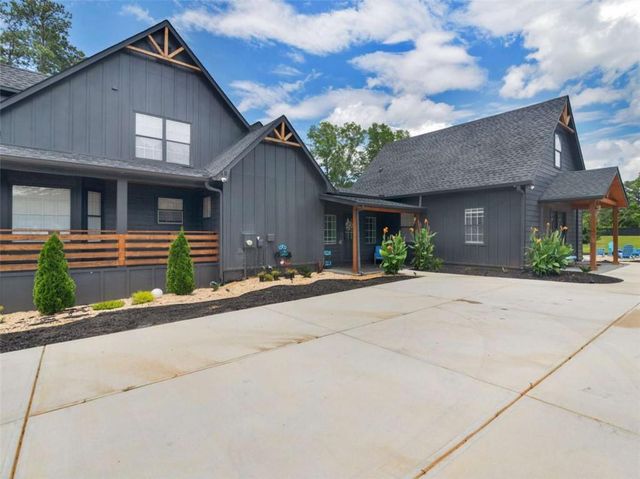 640 New Morn Drive, Hampton, GA 30228