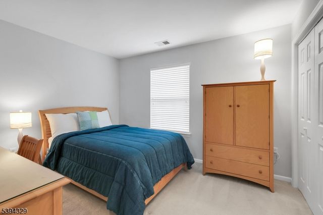 4 Hansom Rd, Bernards Twp., NJ 07920