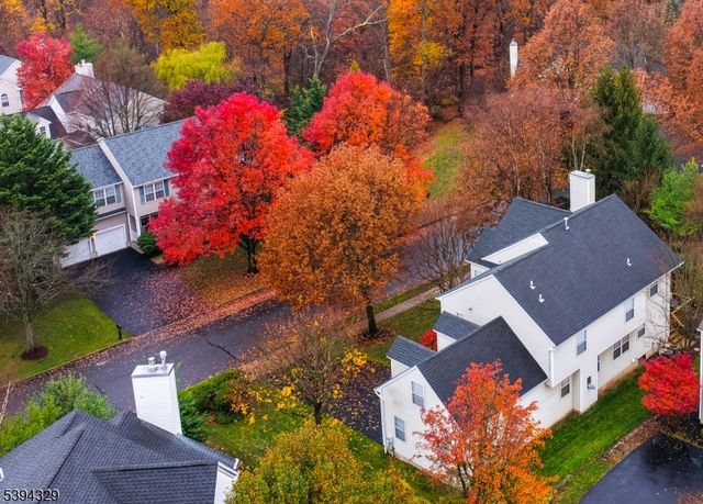 4 Hansom Rd, Bernards Twp., NJ 07920