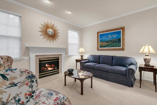 4 Hansom Rd, Bernards Twp., NJ 07920