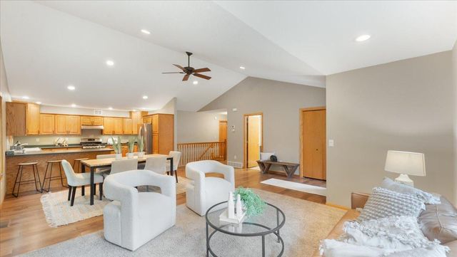 151 Bluffs Road NW, Alexandria, MN 56308