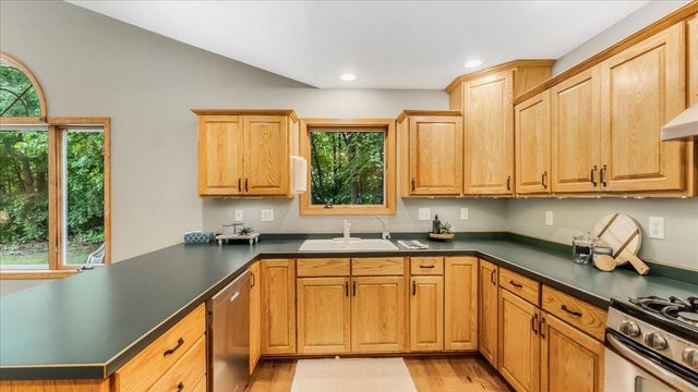 151 Bluffs Road NW, Alexandria, MN 56308