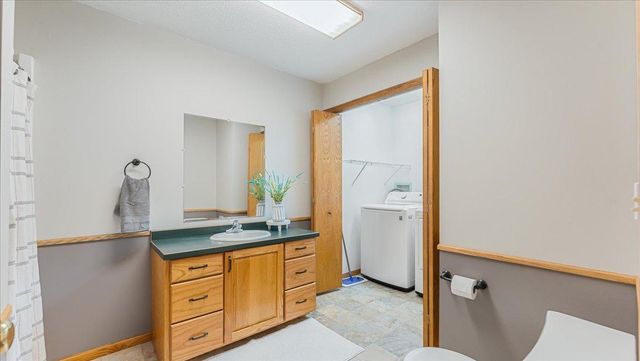 151 Bluffs Road NW, Alexandria, MN 56308