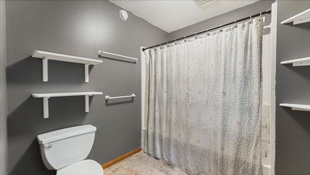 151 Bluffs Road NW, Alexandria, MN 56308