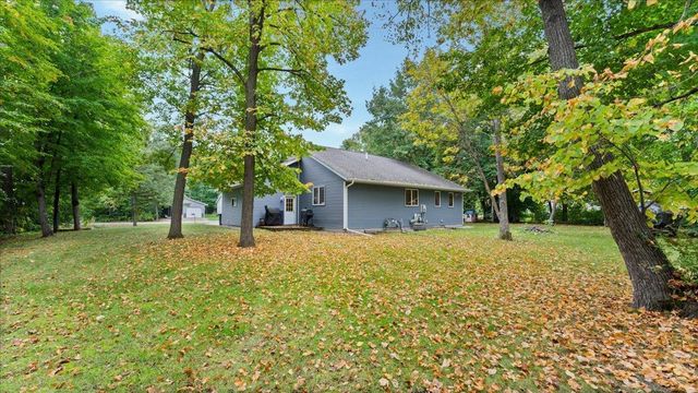 151 Bluffs Road NW, Alexandria, MN 56308
