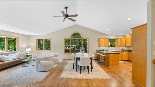 151 Bluffs Road NW, Alexandria, MN 56308