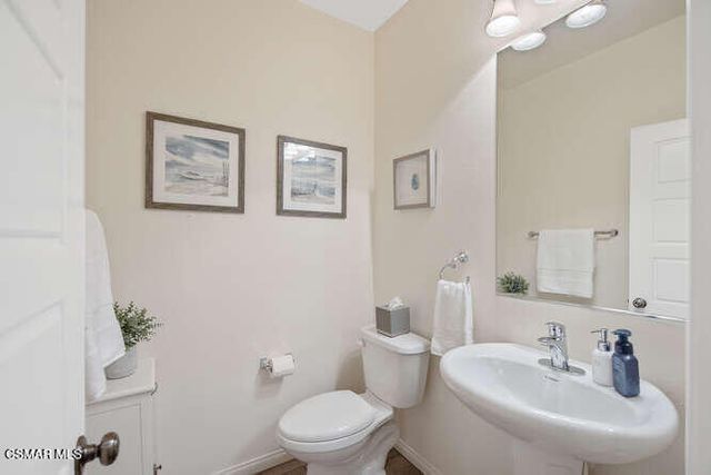 2464 Blossom Ridge Court 2, Simi Valley, CA 93063