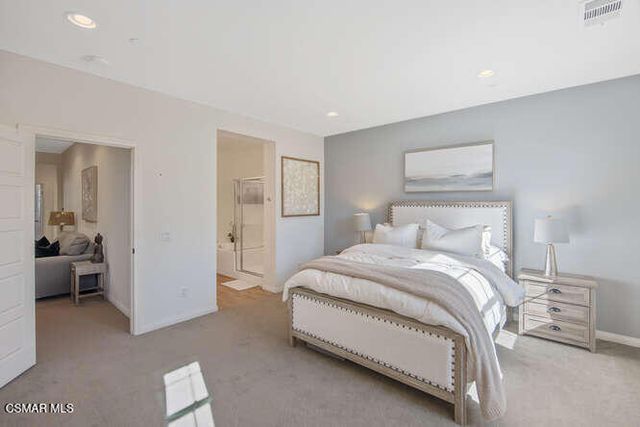 2464 Blossom Ridge Court 2, Simi Valley, CA 93063