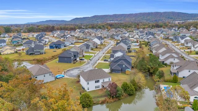 7362 Hollyhock Lane, Ooltewah, TN 37363