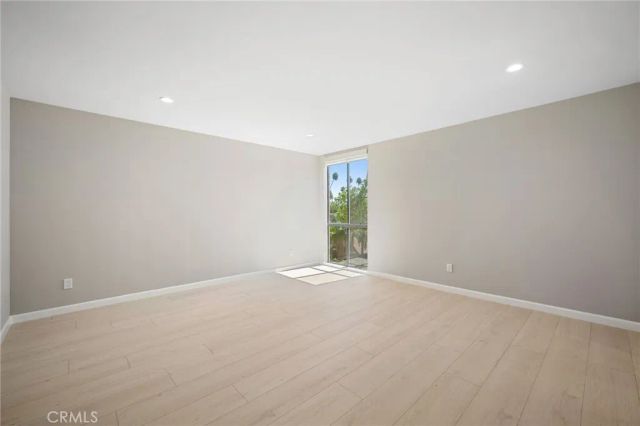 125 W Mountain Street 203, Glendale, CA 91202