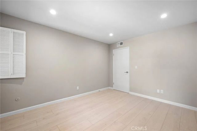 125 W Mountain Street 203, Glendale, CA 91202