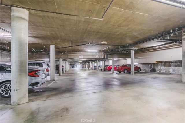 125 W Mountain Street 203, Glendale, CA 91202