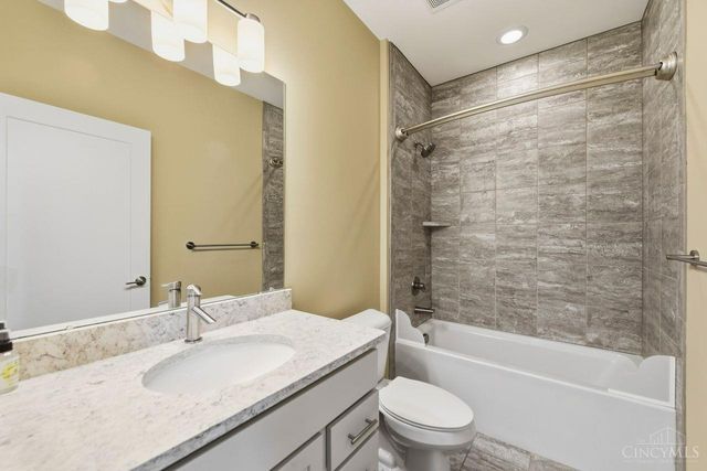 9297 Leland Court, Deerfield Twp., OH 45040