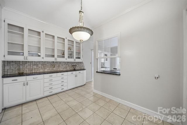 826 S College Avenue, Newton, NC 28658