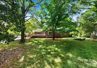 826 S College Avenue, Newton, NC 28658