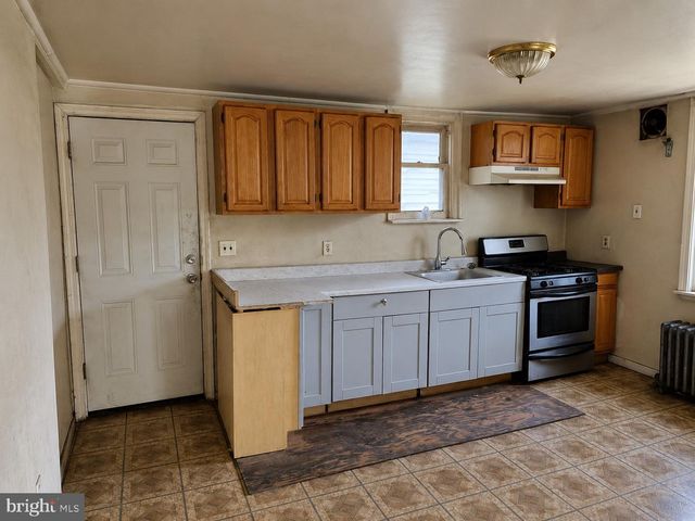 125 TILLMAN ST, Lawnside, NJ 08045