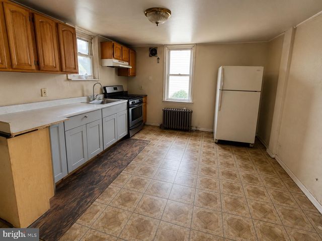 125 TILLMAN ST, Lawnside, NJ 08045