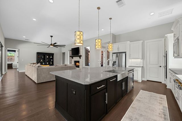 762 Spurlock Street, Frisco, TX 75036