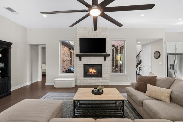 762 Spurlock Street, Frisco, TX 75036