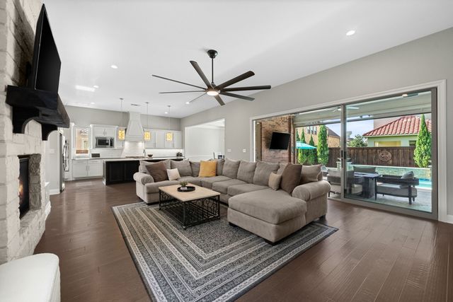 762 Spurlock Street, Frisco, TX 75036