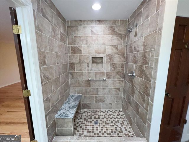 195 Deerfield Road, Bogart, GA 30622