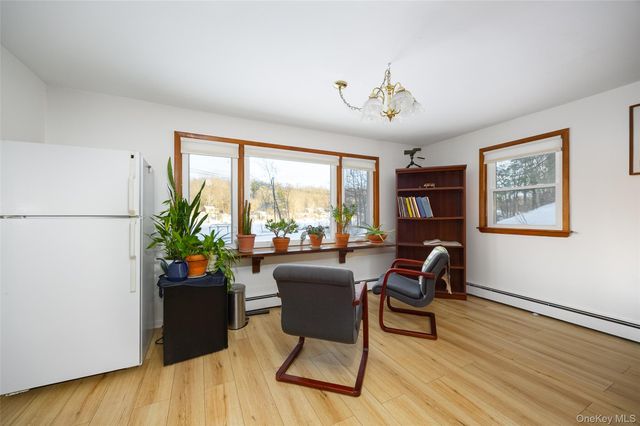 563 Spring Lake Road, Red Hook, NY 12571