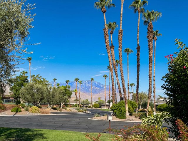 28 Kevin Lee Lane, Rancho Mirage, CA 92270