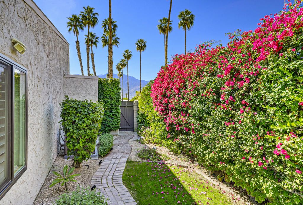 Image 48 of property listing at 28 Kevin Lee Lane, Rancho Mirage, CA 92270