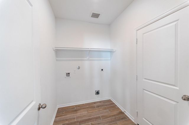 13821 Sabine Lake Drive, Texas City, TX 77568