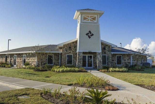 13821 Sabine Lake Drive, Texas City, TX 77568