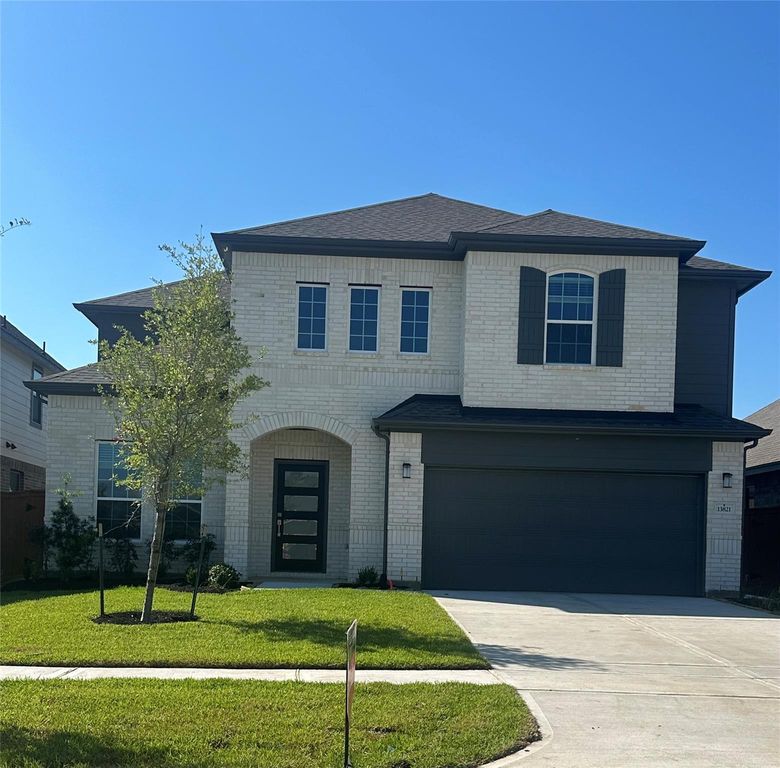 13821 Sabine Lake Drive, Texas City, TX 77568
